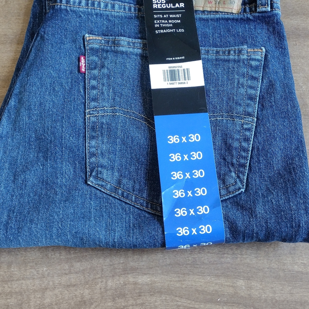 Levi's Men's Classic Indigo Straight Jeans